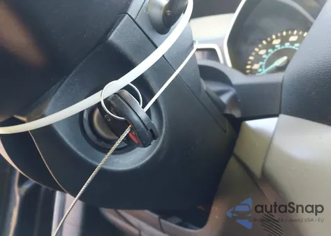 2015 Ford Escape Se z USA, uszkodzony, nr VIN 1FMCU9G91FUC18763